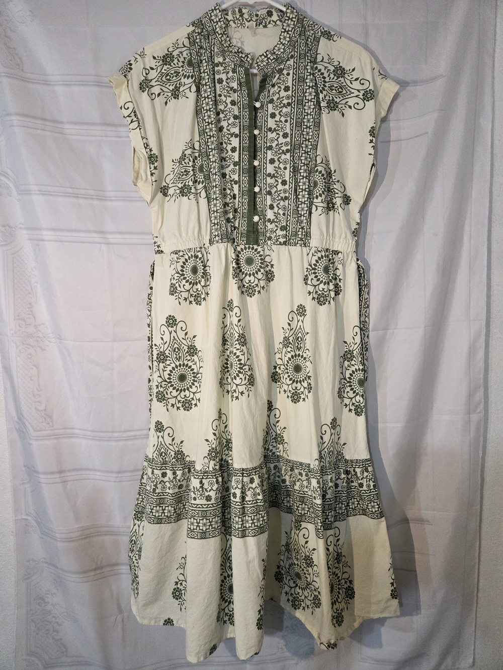 Kaktus Cream Maxi Dress with Green Print